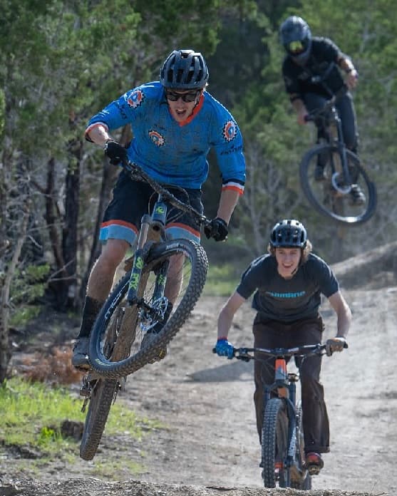 Outlast Austin – Night Out Edition race or venue source image